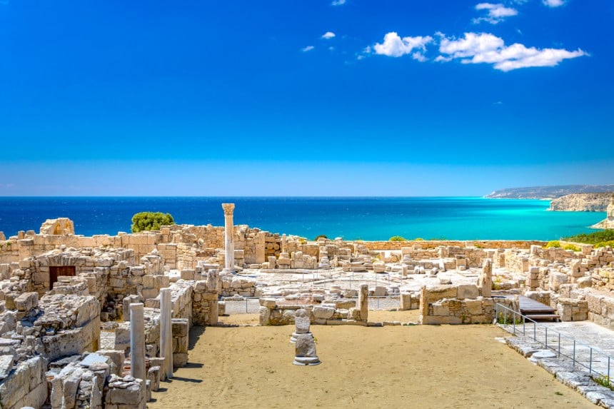 Maaliskuussa Kyproksen nähtävyyksissä on vielä mukavan rauhallista. Kuva: gatsi | Adobe Stock