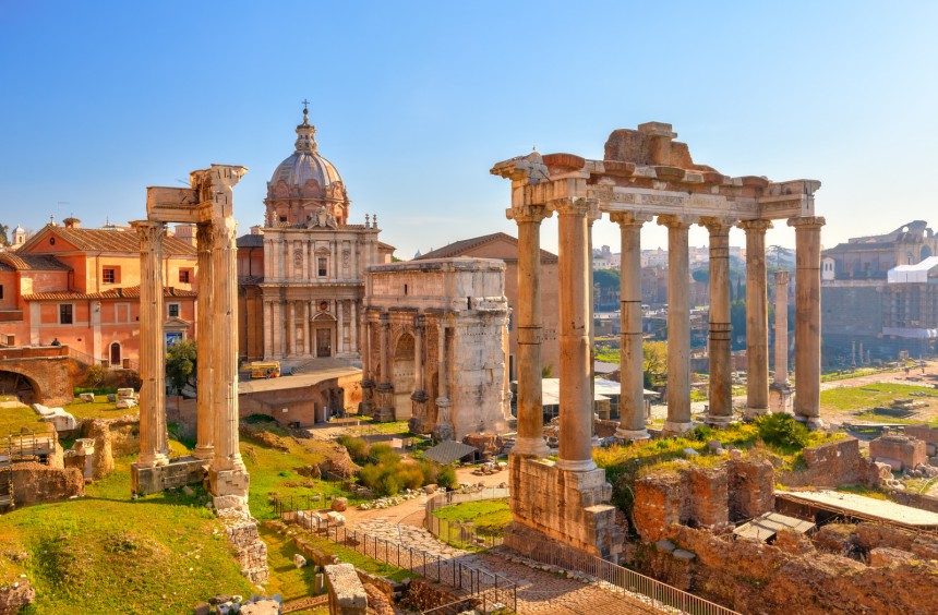 Forum Romanum Kuva: sborisov | Adobe Stock