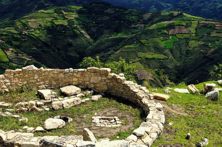 Kuelapin arkeoliginen alue sijaitsee noin 80 kilometrin päässä Laguna de los Condoresista. Kuva: Dreamstime