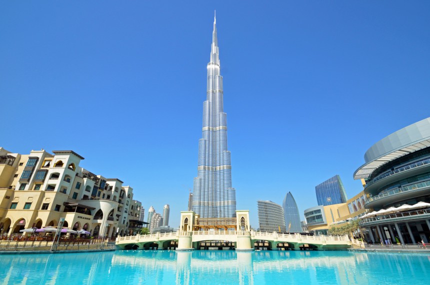 Dubaissa sijaitseva Burj Khalifa saa vielä hetken pitää maailman korkeimman rakennuksen ykköspaikkaa. Kuva: © Suronin | Dreamstime.com