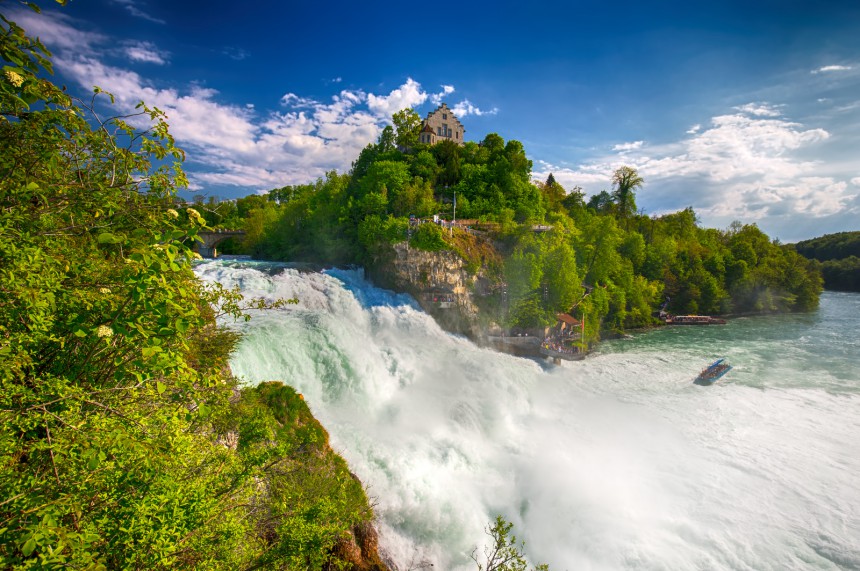 Reinin putoukset, Sveitsi Kuva: Eva Bocek | Dreamstime.com