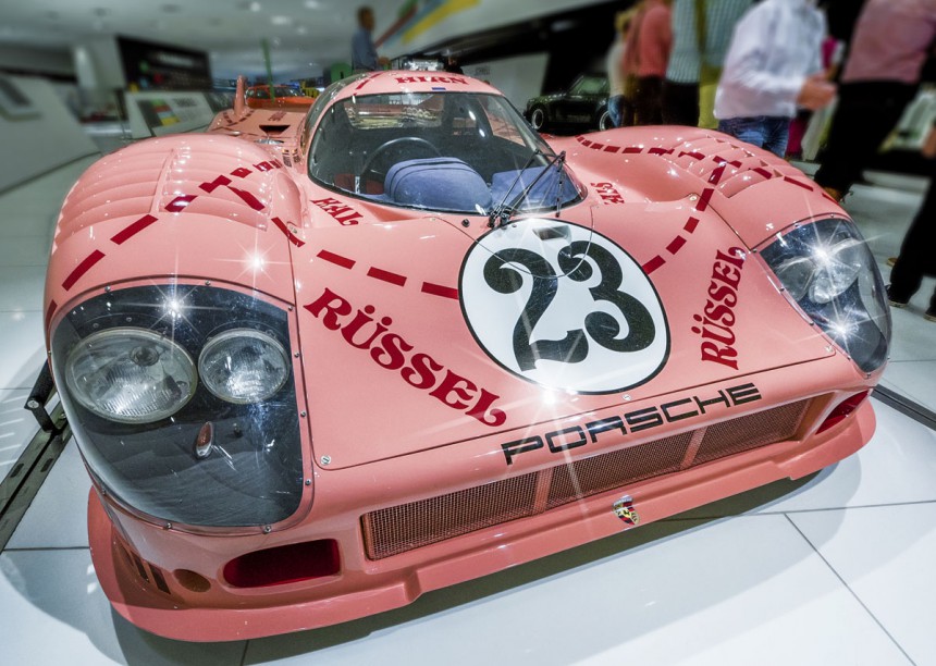 Porsche-museo Kuva: Yorgy67 | Dreamstime.com