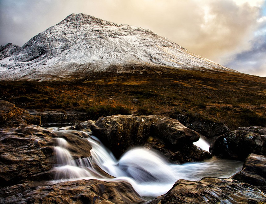 Legendojen syntysijoilla Skotlannissa: Skyen saarelta löytyvät kuvankauniit keijujen uima-altaat