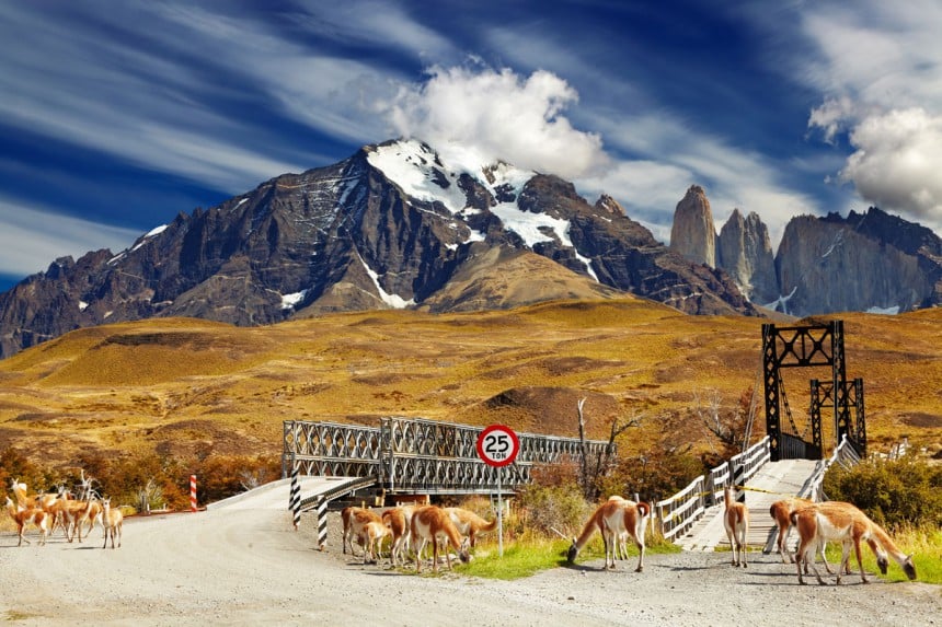 Torres del Painen kansallispuisto Chilessä. Kuva: © Dmitry Pichugin | Dreamstime.com