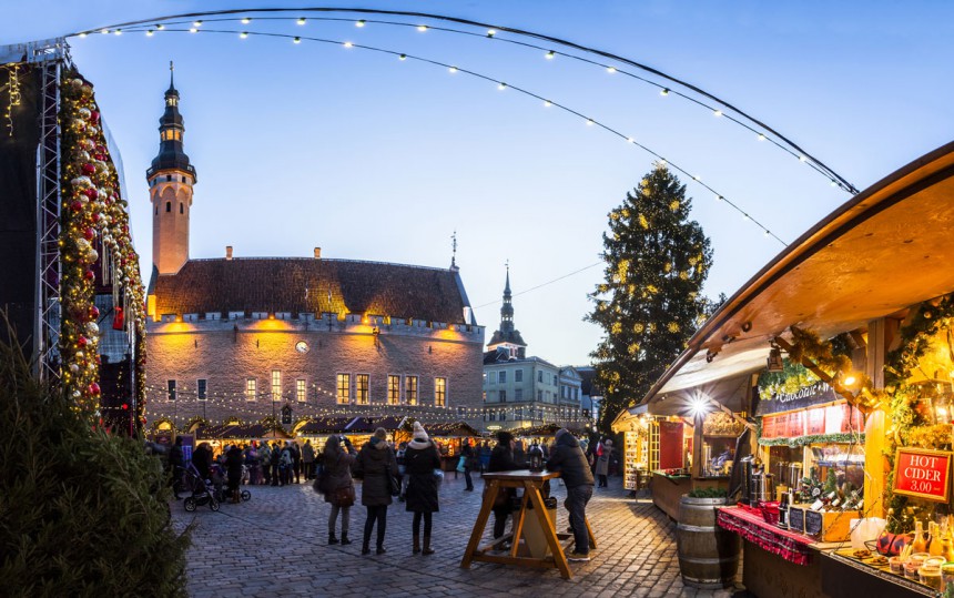 Tallinnan joulumarkkinat houkuttelevat herkuttelemaan. Kuva: Ints Vikmanis | Dreamstime.com