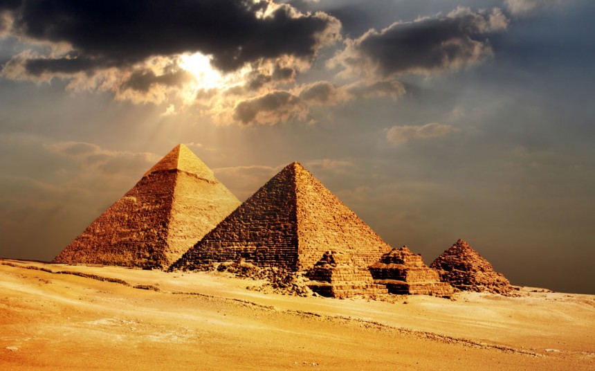 Egyptin pyramideista löydetään yhä uutta tietoa