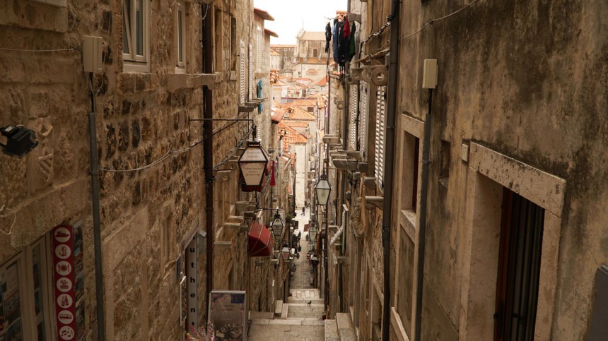 Dubrovnikin vanhankaupungin kapeat kadut hurmaavat