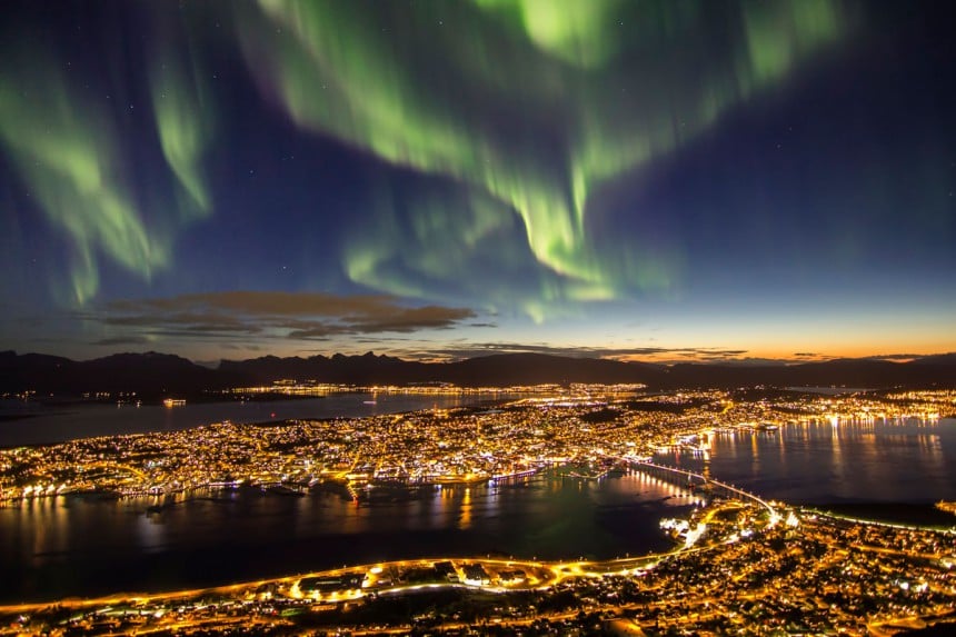 Pohjoinen Tromssa on suosittu matkakohde revontulien bongaamiseen. Kuva: © Horia Vlad Bogdan | Dreamstime.com